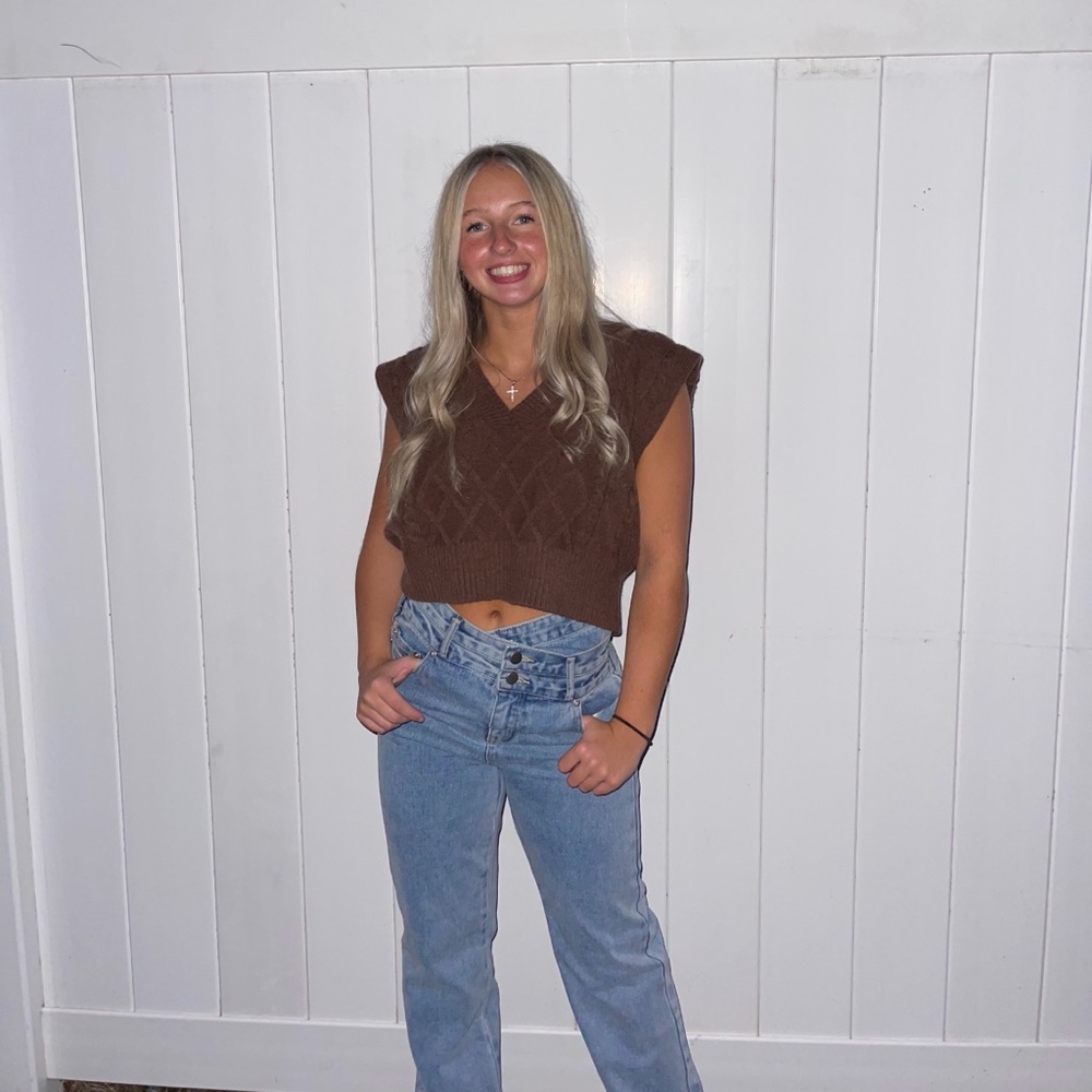 Meet your Posher, Olivia
